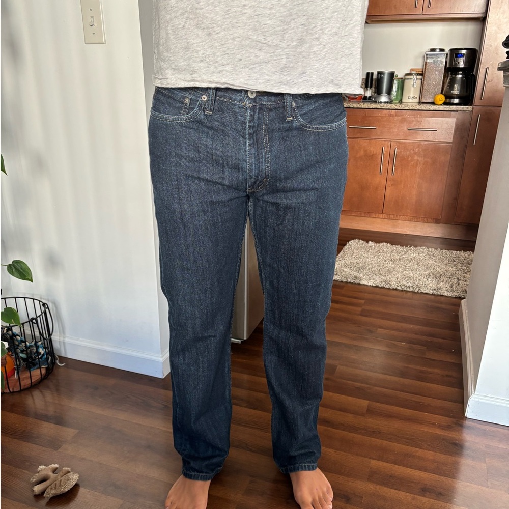 Men’s Levi jeans
